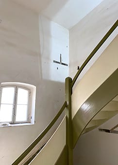 Treppenhaus der Westhalle, Restauratorische Farbuntersuchung