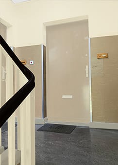 Treppenhaus, Rekonstruktion des Farbkonzepts von 1952 anhand restauratorischer Befunde (Quelle: B. Dreisow)